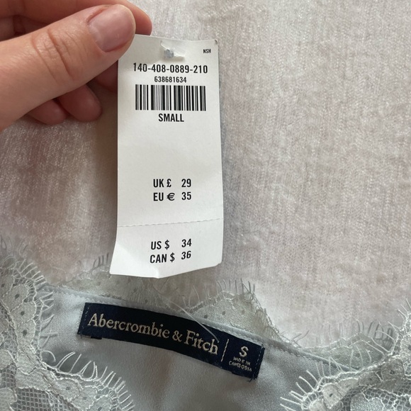 Abercrombie & Fitch Satin Cami - Picture 2 of 3